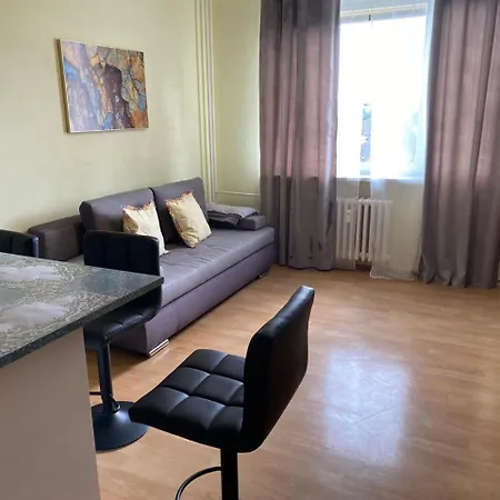 2kk U Fakultní Nemocnice Volné Parkovaní Apartmán